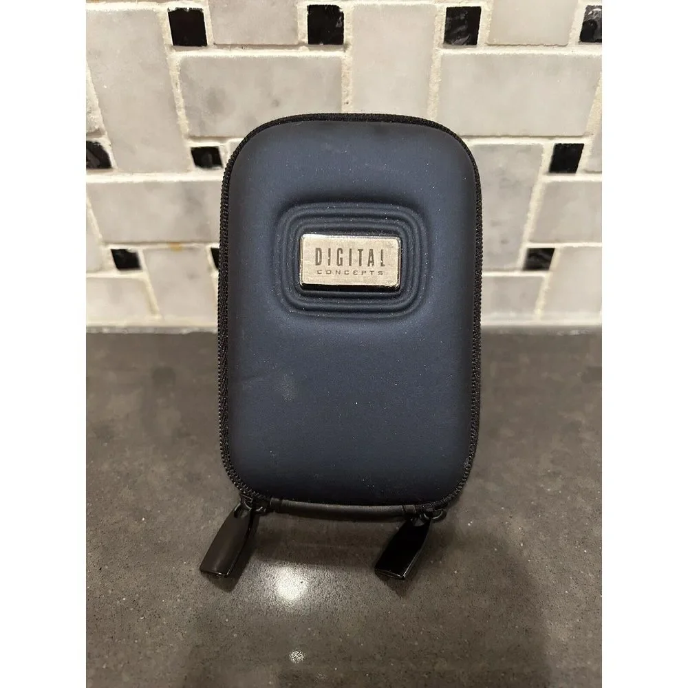 Digital Concepts‎ Mini Digital Camera Holder Case Black Pouch